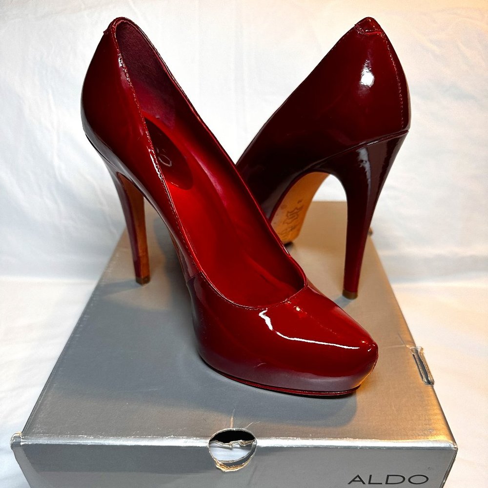 ALDO_Atlantic City_SZ: 39_Patent Leather Heals